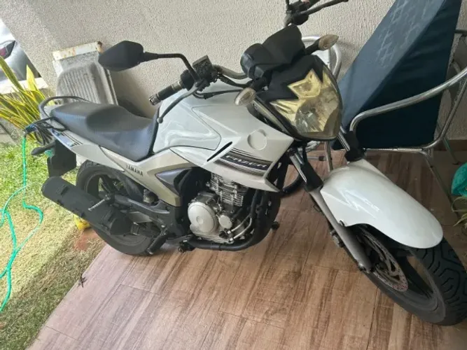 Yamaha Fazer 250 2015 ? Excelente oportunidade!