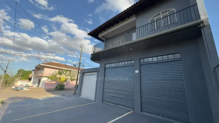 Barracão para locação na Zona Oeste de Londrina, no bairro Jardim Leonor