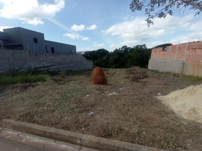 Terreno centro capela do alto