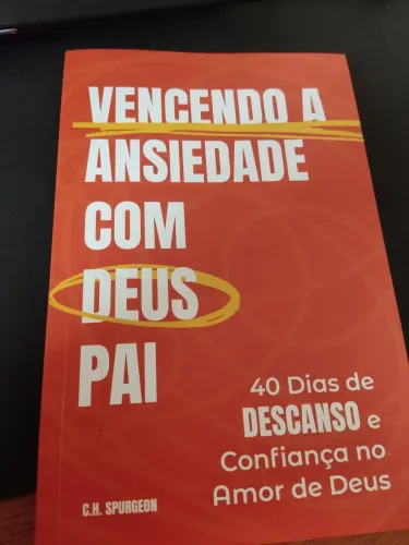 Livro "Vencendo a ansiedade com Deus Pai"