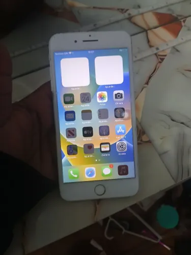 Iphone 8 plus 90 de bateria 64 de memória