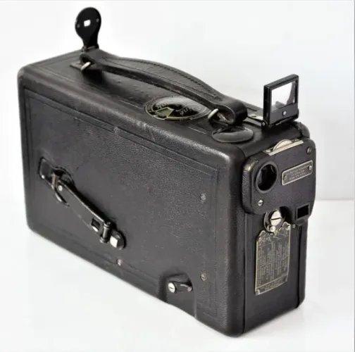 Câmera Filmadora KODAK - década de 1950 - Raridade 8MM