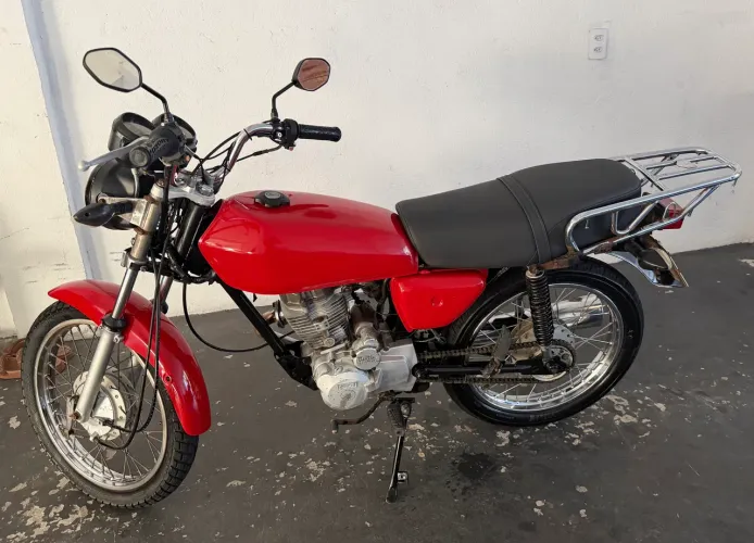 Wuyang 125cc ano 2009 (aceito cartão até 18x com juros )
