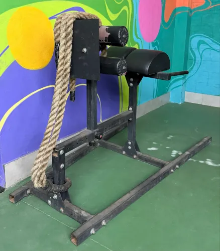 Vendo GHD de Crossfit- aparelho de treino e academia