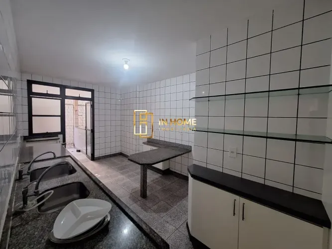 DUAS CASAS para venda com 220 metros quadrados com 5 quartos em Jucutuquara - Vitória - ES