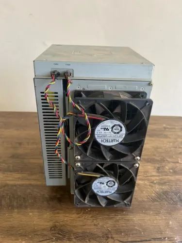 Máquina Mineradora de Criptomoeda
