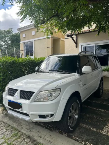 Mitsubishi Pajero TR4 2.0/ 2.0 Flex 16V 4X4 Aut. 2013
