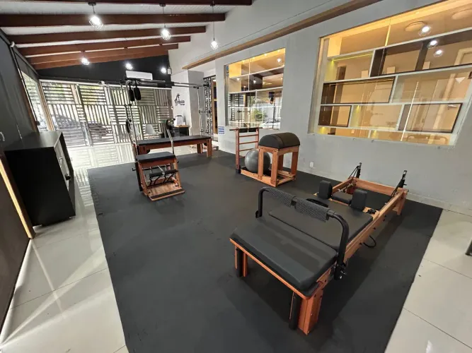Vendo studio completo de Pilates - Arktus