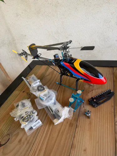 Helicóptero HK450