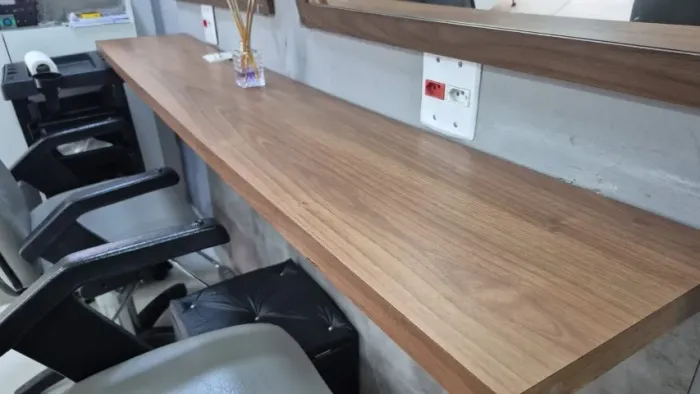 Prateleira MDF salão barbearia uso geral