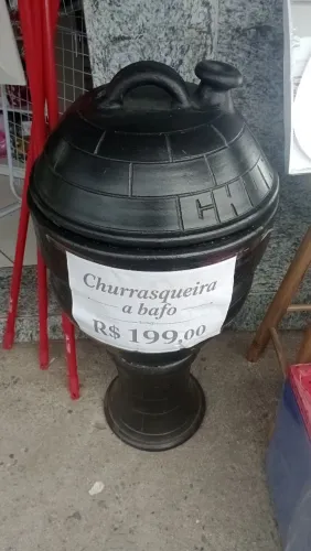 Vendo churrasqueira no Bafo tenho preta e invernizada