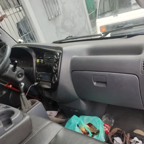 Kia Motors Bongo K-2500 2.5 4X2 TB Diesel 2011