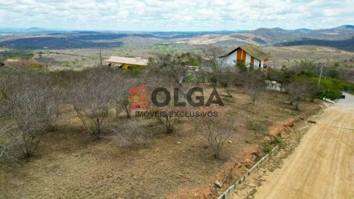Terreno com vista incrível para o vale à venda em condomínio Gravatá-PE