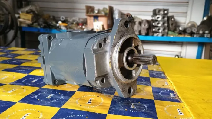 BOMBA DA TRANSMISSÃO KOMATSU GD655