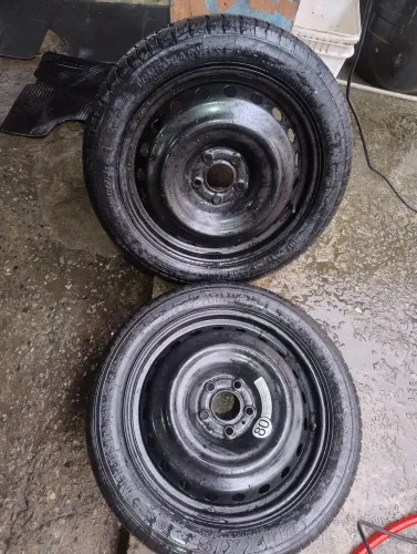 Estepe fino da Renegade aro 17 furacão 5x114