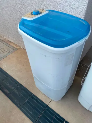 Tanquinho e centrífuga
