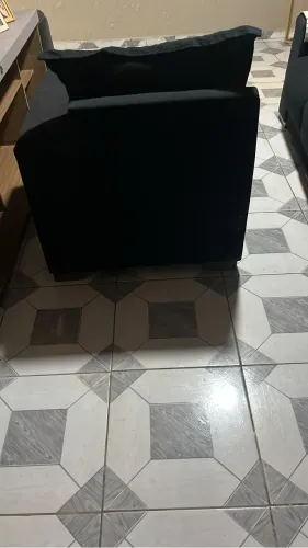 Vendendo sofá por motivo de viagem