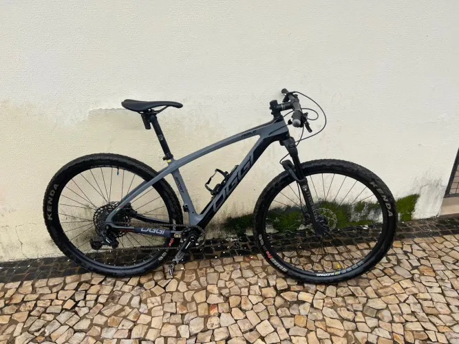 Bicicleta oggi Sport carbono