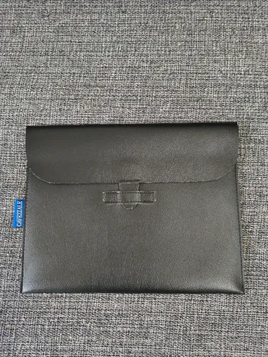 Capa em couro para tablet até 10.3 '
