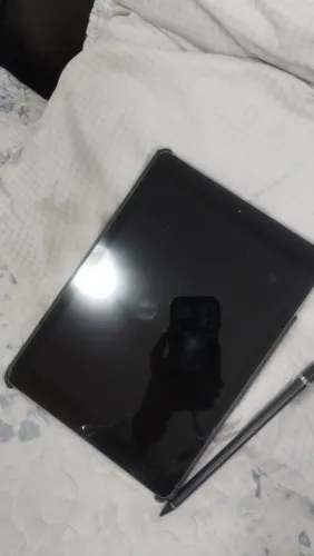 iPad 6ª Geração - 32 GB | Brinde: Caneta Touch