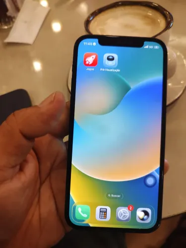 Vende-se iPhone 12 64gb conservado iCloud livre 