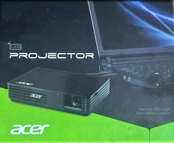 Mini Projetor Acer C120 Ultra-Portatil LED