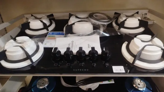 COOKTOP GAS DAKO 5 BOCAS SUPREME PRETO<br>Ref: 300001514<br>Cód: 711<br>R$ 719,99