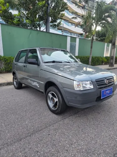 Fiat Uno Mille Celeb. WAY Econ. 1.0 F.flex 4P 2013
