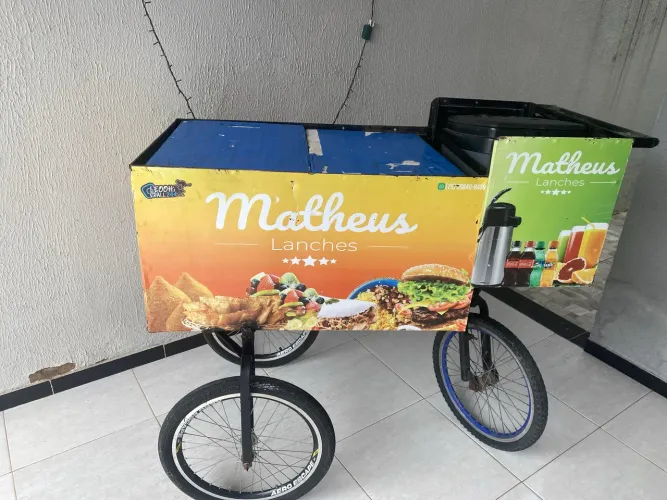Vende-se Carrinho de Lanche