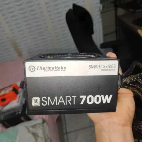 Fonte Thermaltake 700w Smart 80 Plus