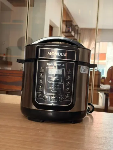 Panela de Pressão Elétrica Mondial Master Cooker 3L