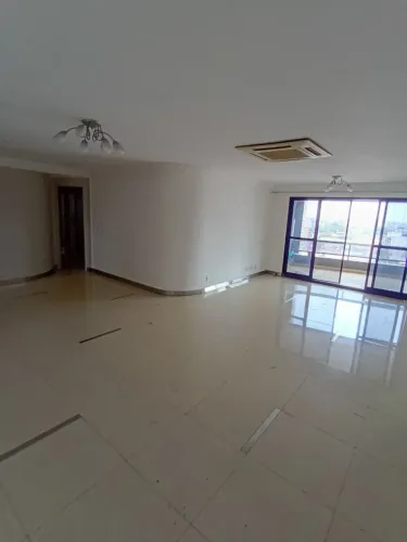 BOTTICCELI, VIEIRALVES, 3 SUÍTES, 240M2, ARMÁRIOS E AR, ANDAR ALTO