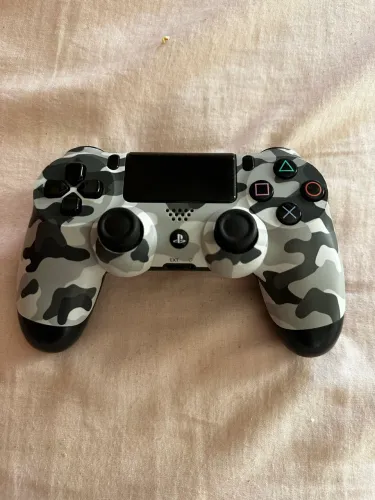 CONTROLE PS4 ORIGINAL CAMUFLADO CUH-ZCT1U