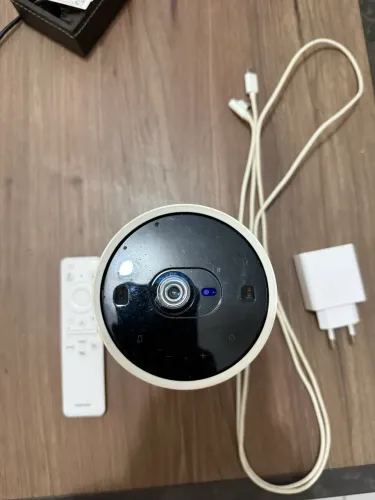 Projetor Samsung Freestyle com pedestal