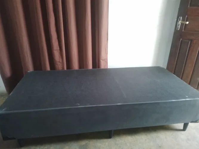 Base de cama topázio seminova 