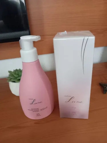 Kit Colônia + Hidratante luna