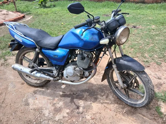 SUZUKI