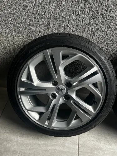 Rodas Peugeot 208 Urban Tech & GT