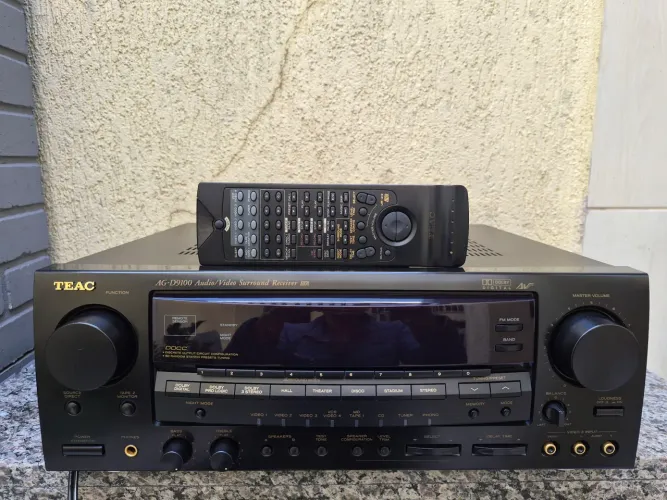 Receiver teac AG-D9100