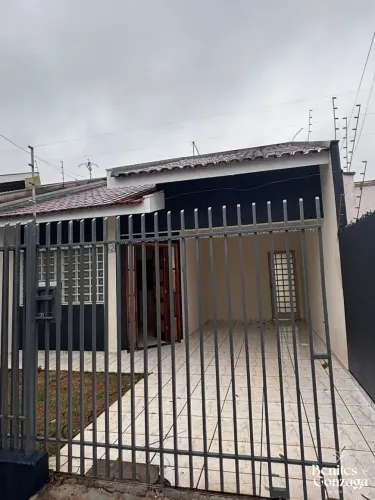 Linda casa espaçosa para locação com 2 quartos e cozinha planejada, Jardim Paris III, Mari