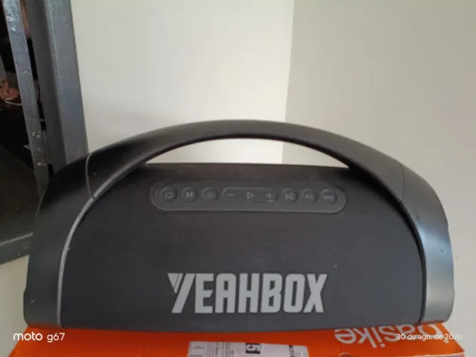 Vendo caixa basike 300w boombox
