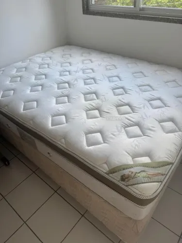 Cama box (conjunto colchão + box)