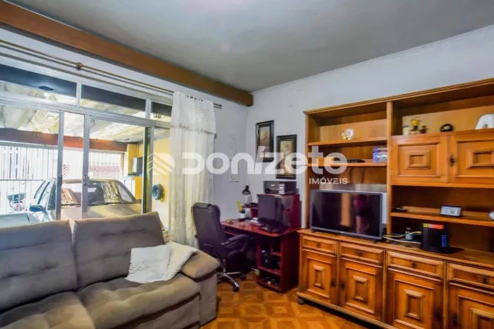 Casa à venda em Santo André (Jardim Alvorada) Perto do Mercado Lucas