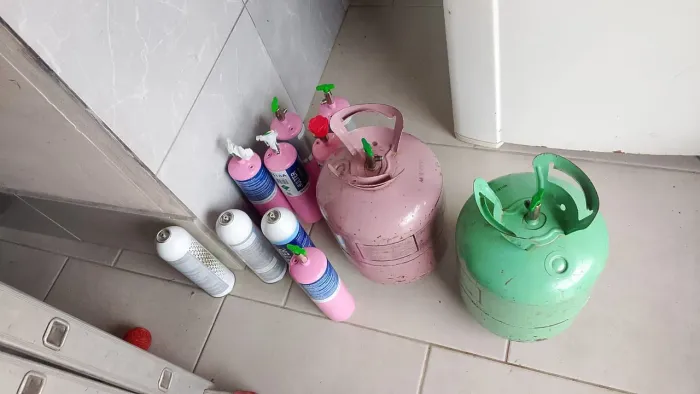 Carga de gás para ar condicionado 