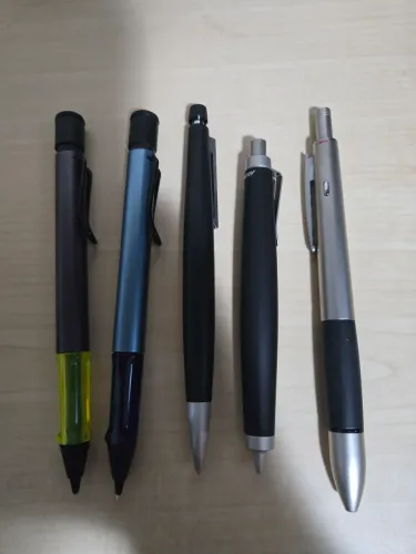 Kit de 5 Lapiseiras Lamy, importada de Portugal, novas nunca usadas