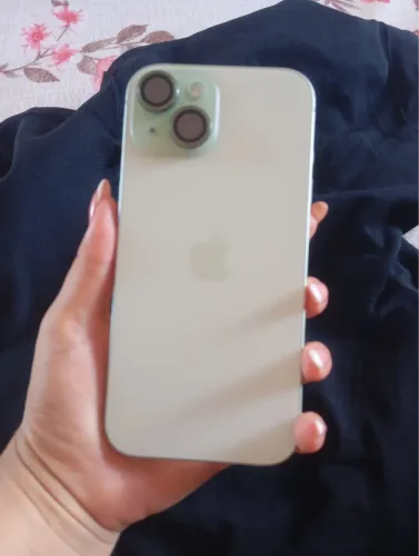iPhone 15