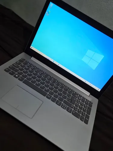 Notebook Lenovo i3 8GB RAM com SSD Ideal para Estudos, Internet e Tarefas do Dia a Dia<br>