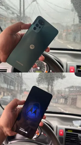 Moto G22 