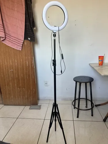 Ring light com tripé de 2m
