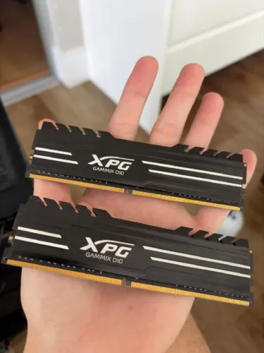 Memória RAM XPG 3600Mhz 2x8
